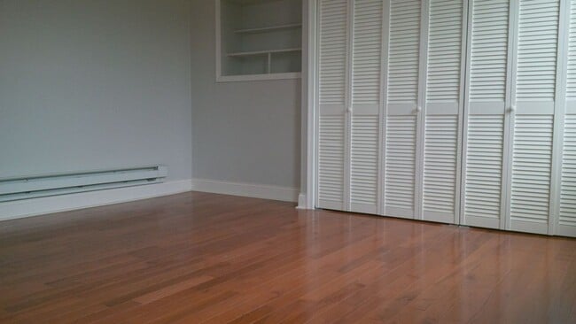 Photo - Beautiful newly renovated apartment for rent Unit 2
