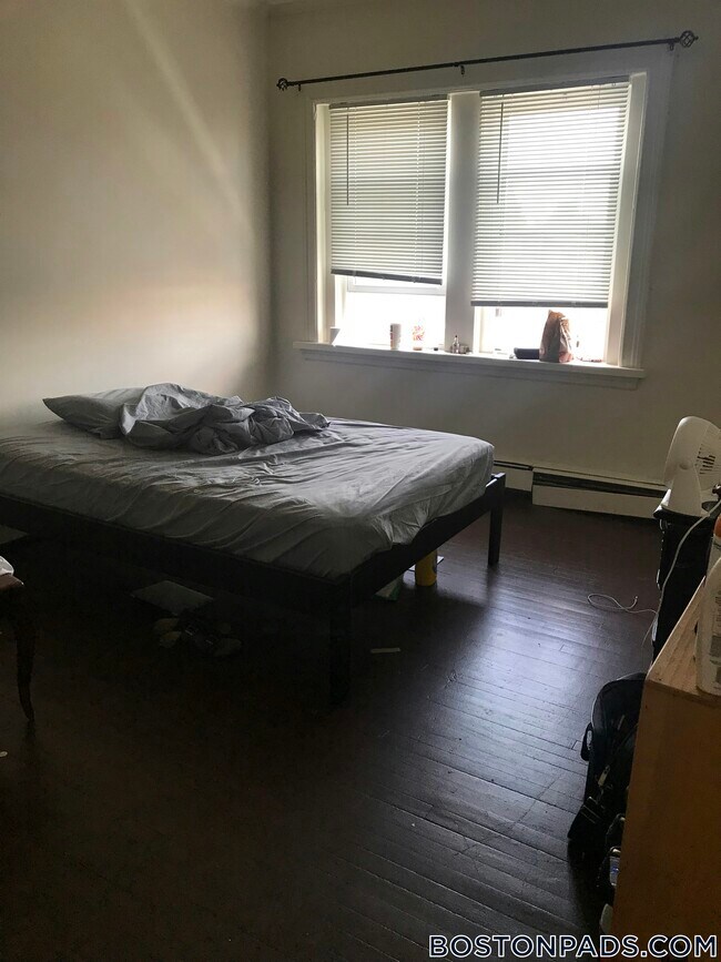 Photo - 201 Harvard Ave Unit 5