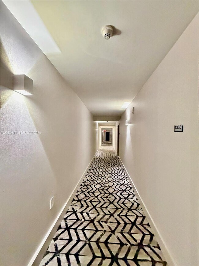 Photo - 2101 Brickell Ave Unit 1805