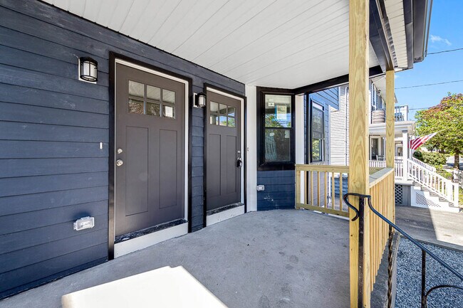 Photo - 72 Stanley Ave