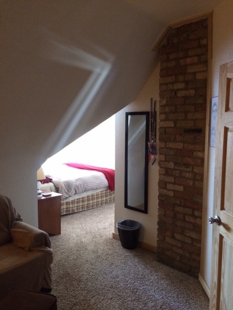 Unique bedroom nook - 1336 Hewitt Ave Unit Upper