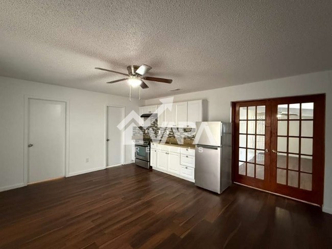 Photo - 407 Creath Pl