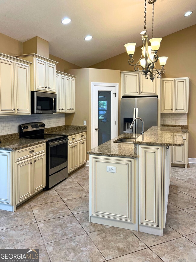 Photo - 129 Oarsman Crossing