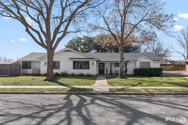 Building Photo - 3512 Copperas Cove Rental