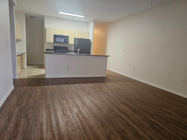 Photo - 18416 N Cave Creek Rd Unit 1041