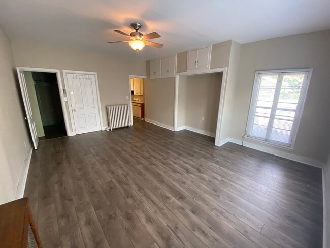 Building Photo - 221 8th St S Unit 4 Rental