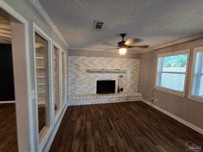 Photo - 3901 Croydon Rd