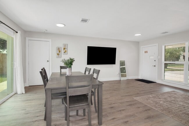 Building Photo - 1703 Ansbury Dr Rental