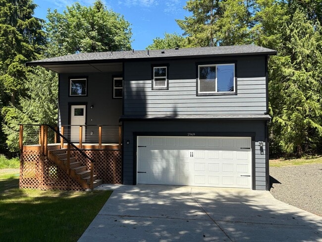 Beautiful New Construction Home with Priva... - Beautiful New Construction Home with Priva...