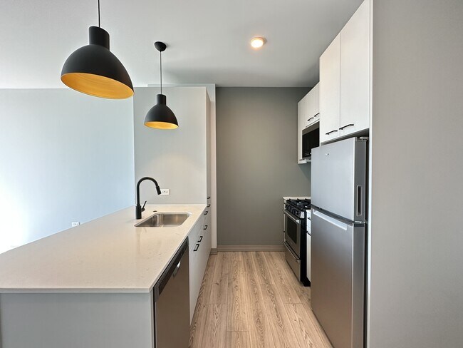 Photo - 2155 N Elston Ave Unidad 523