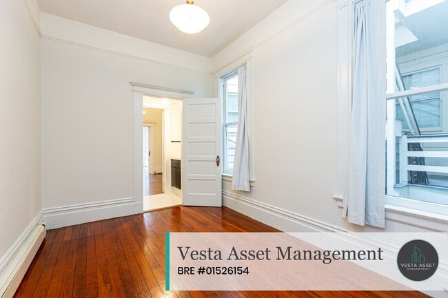 Photo - A Jaw-Dropping Light-Filled Three-Bedroom Home in the Heart of the City