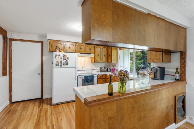 Photo - 9423 NE Woodridge St