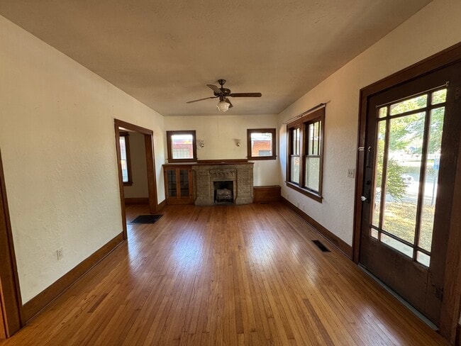 Photo - 512 S Crawford Ave House