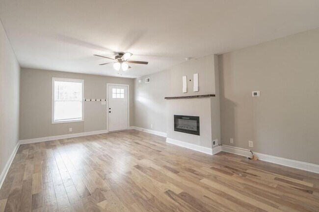 Photo - 2994 Gibbs Ln