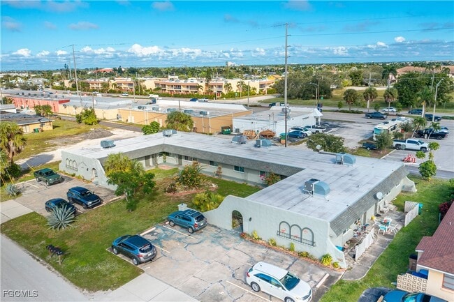 Photo - 2927 SE 15th Pl Unit 1