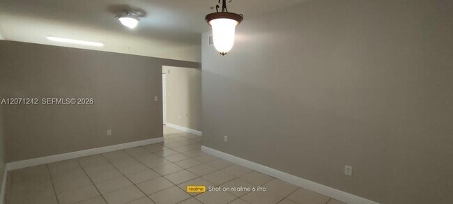 Photo - 6940 NW 179th St Unidad 404-7