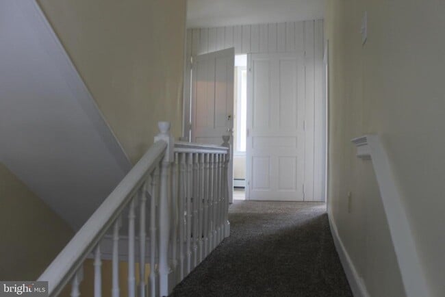 Photo - 2093 PA-212