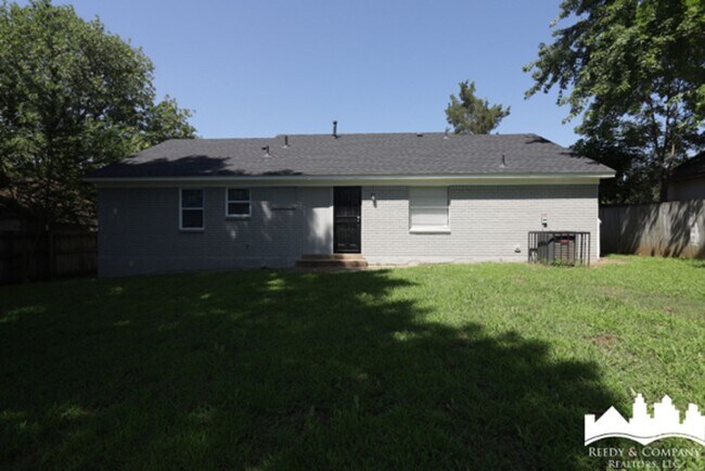 Photo - 4278 Mikewood Cove