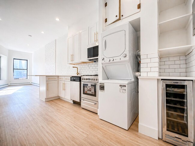 Photo - 189 Jefferson Ave Unit 3C