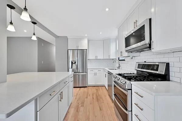 Building Photo - 59 Hauxhurst Ave Unit 2