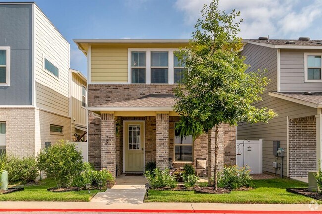 Building Photo - 7911 Mellencamp Dr Unit 204 Rental