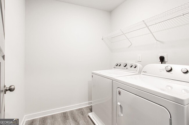 Photo - 715 W Vincent Dr