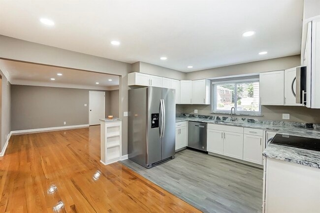 Photo - 4936 Kelsch Ln Unit #1