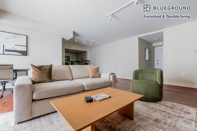 Photo - 4001 9th St N Unit FL8-ID1125