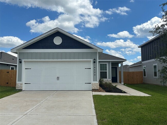 Building Photo - 16422 Blossom Grv Dr Rental