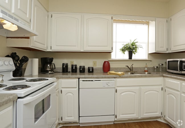 Photo - Stonebridge Manor