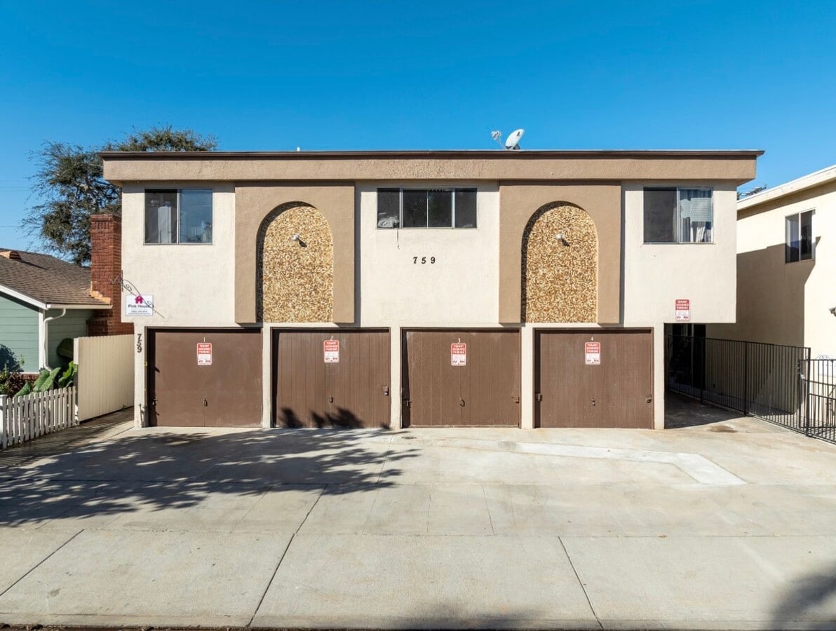 Photo - 759 Freeman Ave