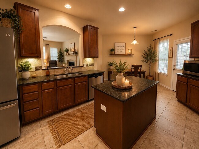 Building Photo - 5410 Peppermint Ln