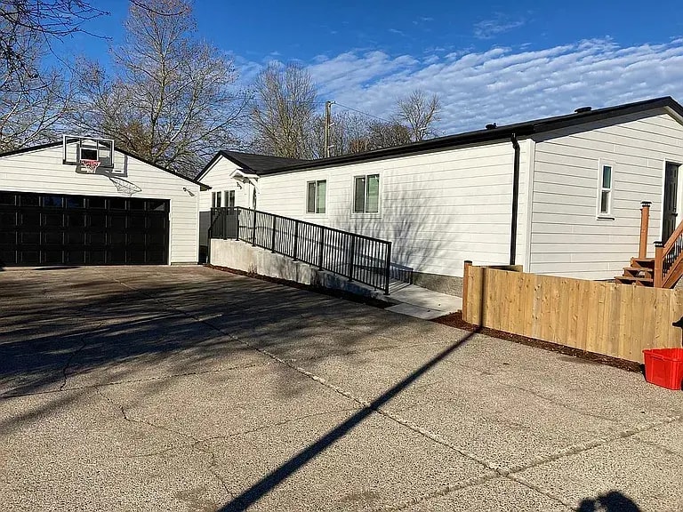 Photo - 3092 Delta Pines Dr (Eugene, OR)