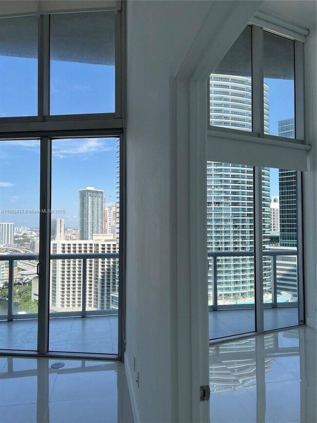 Photo - 465 Brickell Ave Condo Unit 2804