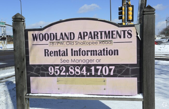 Photo - Woodland Apartments