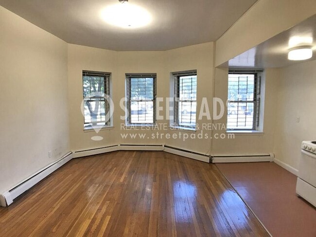 Photo - bedroom in Boston MA 02134