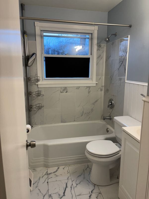 Photo - 9702 Oakdale Ave