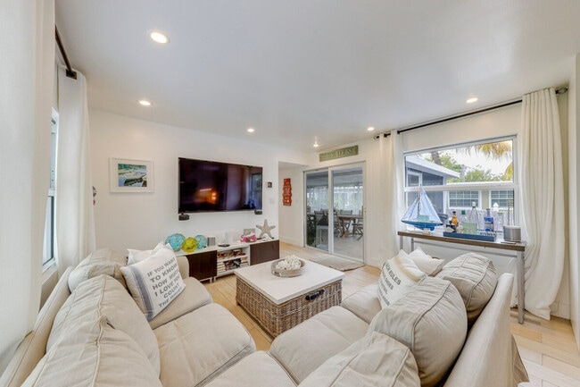 Photo - 398 Burton Dr Unit ID1307081P