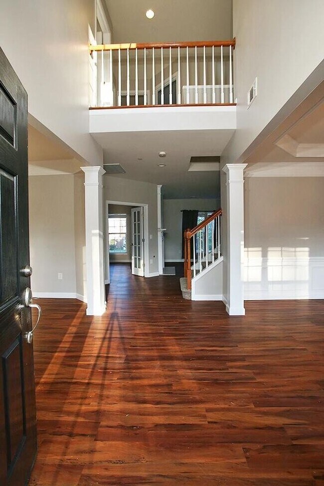Photo - Beautiful 4BR/2.5BA home in the highly sought-after Winterset Woods community!
