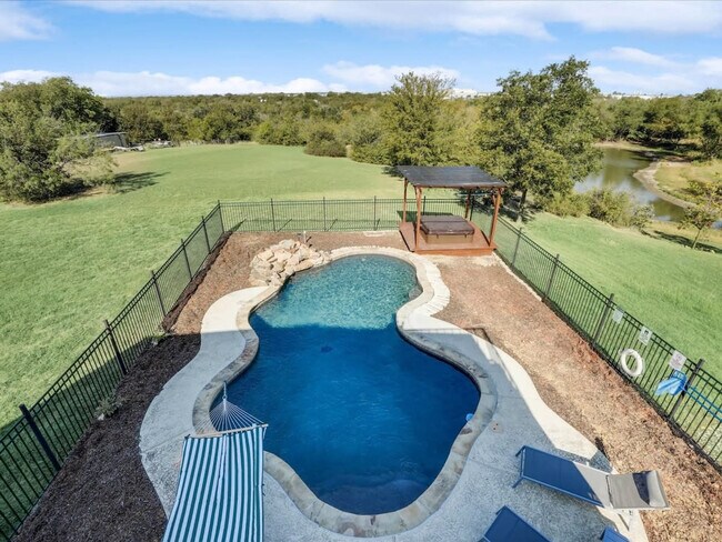 Photo - 211 Goodson Way Unidad ID1019533P