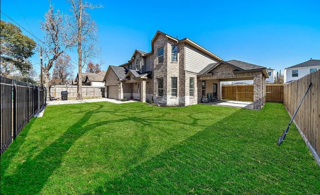 Photo - 7908 Virgil St