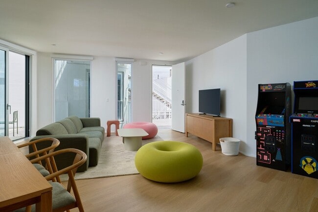 Comma Barrington Co-Living