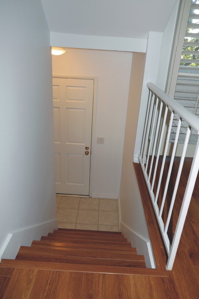 Photo - 9927 Independence Ave