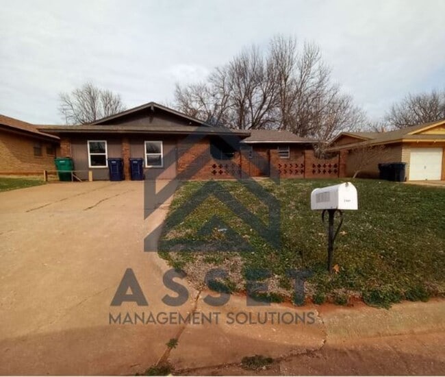 Building Photo - Beautiful 4-Bedroom Available Now!