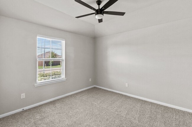 Photo - 2218 Levant Ln