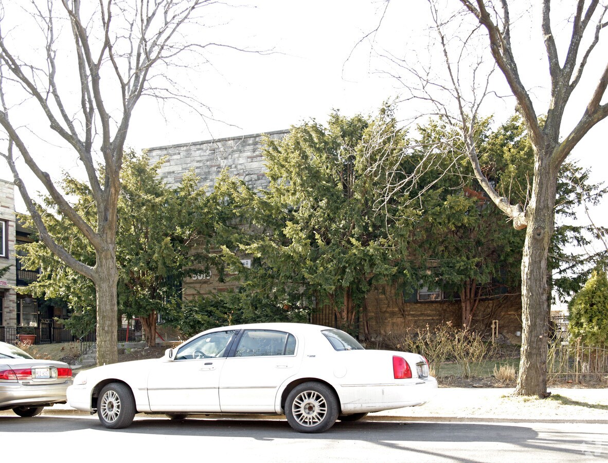 Photo - 5019 W Jackson Blvd