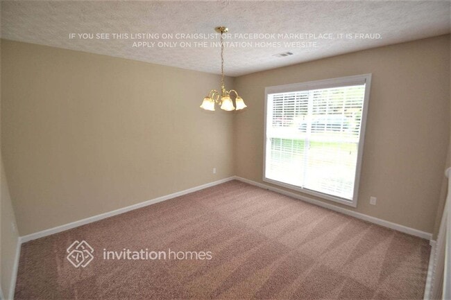 Photo - 1661 Hampton Walk Dr NE