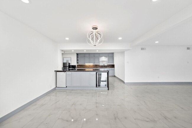 Photo - 1068 Chimney Rock Rd