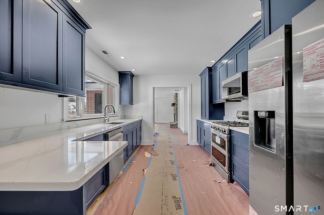 Photo - 220 Upper Grassy Hill Rd