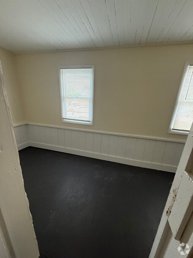 Building Photo - 15 Cherry St Unit 2 Rental